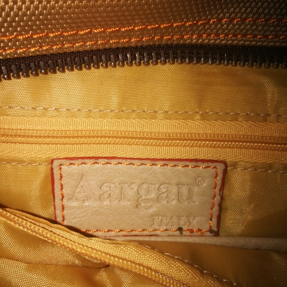 Aargau crossbody bag - Picture 4 of 5